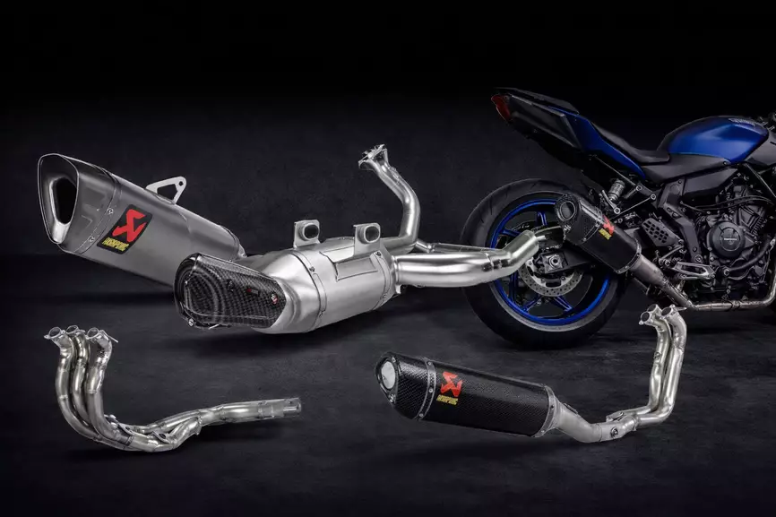 Akrapovic putkistot ja vaimentimet vähintään -5% 216