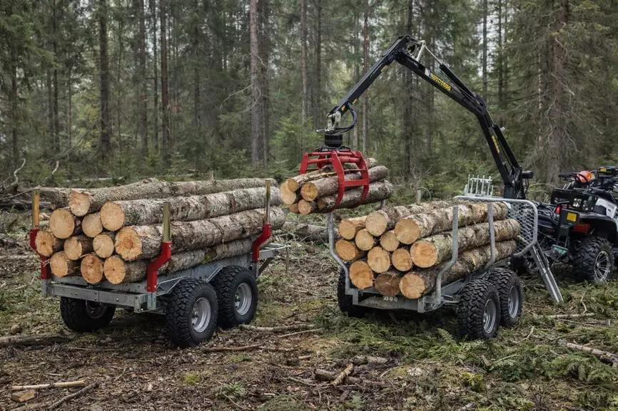 Mönkijän tukkikärryt kevään savotalle! 215