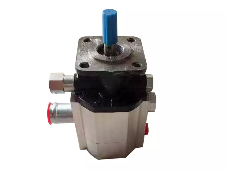 Bronco Hydraulipumppu 77-12391 - Työlaitteiden varaosat ja tarvikkeet - D503740 - 1