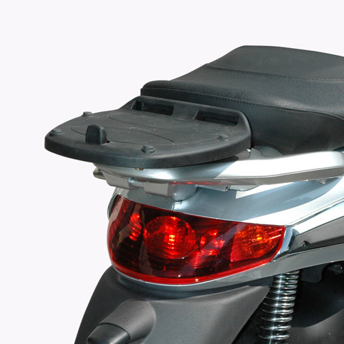GIVI SPEC.PLATE P.BEVERLY 250/500'0 - Kiinnityssarjat ja tavaratelineet - D331320 - 1