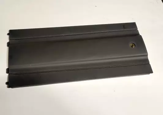 Kontio Motors Kruiser Heritage: Akkukotelon kansi, musta - Kontio Kruiser Heritage varaosat - 499-115160 - 1