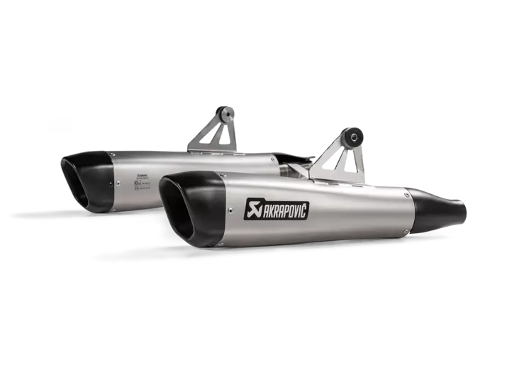 Akrapovic Slip-On Line äänenvaimennin (titaani) Triumph Bonneville T100 (2017-2020) - Moottoripyörän äänenvaimentimet - D404901 - 1