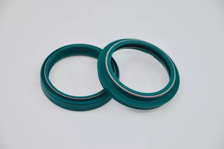 SKF Heavy Duty Oil & Dust Seal 48 mm. - WP - Etuteleskooppien tiivisteet - D328151 - 1