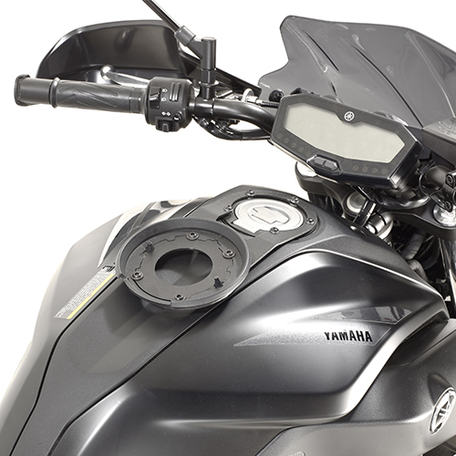 Givi Tanklock kiinnike, Tanklocklaukkujen kiinnittämiseen MT-07 (18) - Kiinnityssarjat ja tavaratelineet - D278462 - 1