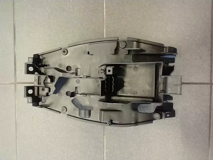 Kontio Motors SuperMoto Istuimen alapuolinen muoviosa - Kontio SuperMoto varaosat - 499-129072 - 1