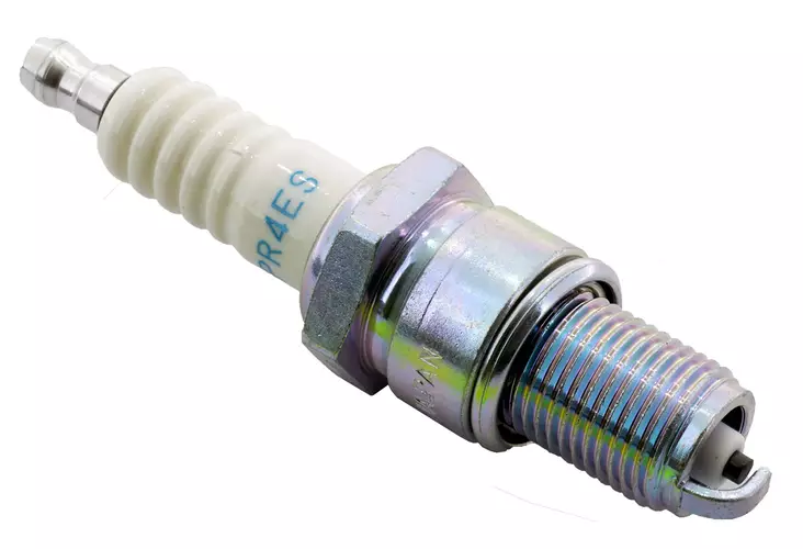 NGK sparkplug BPR4ES - Ruohonleikkurin sytytystulpat - D92932 - 1