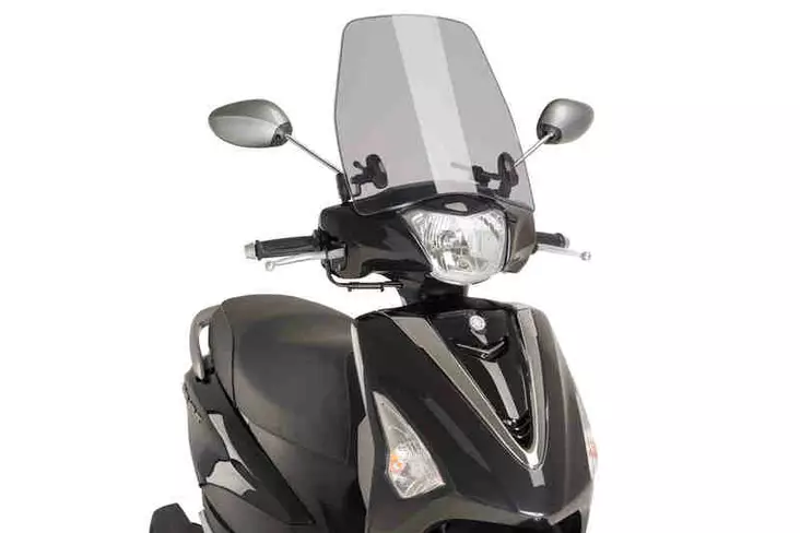 Puig Wind Mod. Trafic Yamaha D'Elight 17-18'- C/Smoke - Moottoripyörän katteet ja tuulenohjaimet - D303262 - 1