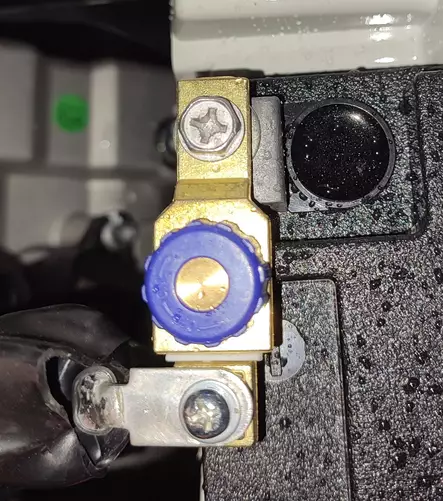 Bronco Päävirtakytkin yleismalli - Mönkijän katkaisijat - D475143 - 3