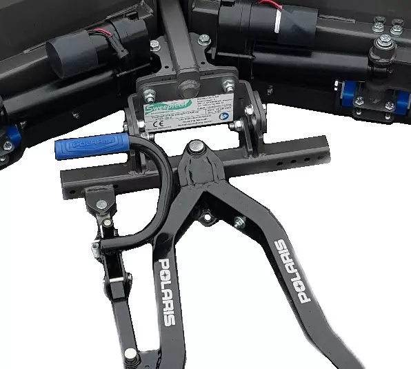 Bronco Adapteri V-auralle 75-804800 Polaris OEM puskulevyrunkoon - Mönkijän Bronco puskulevyn rungot - D537743 - 1