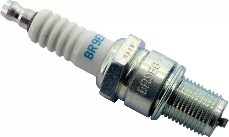 NGK sparkplug BR9EG - Ruohonleikkurin sytytystulpat - D613 - 1