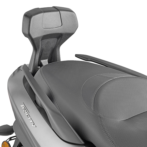 GIVI BACKREST YAM. TRICITY 300 - Kiinnityssarjat ja tavaratelineet - D403874 - 1