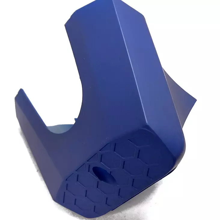 Kontio Motors Kruiser Long Range Style: rungon ja etuhaarukan yhtymäkohdan suoja, sininen - Kontio Kruiser Long Range Style varaosat - 499-134854 - 1