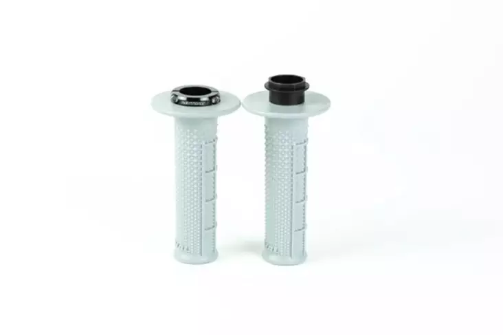 Renthal MX Original Lock-On Grips - Soft (Tapered/Half Waffle) - Moottoripyörän kahvakumit - D520404 - 1