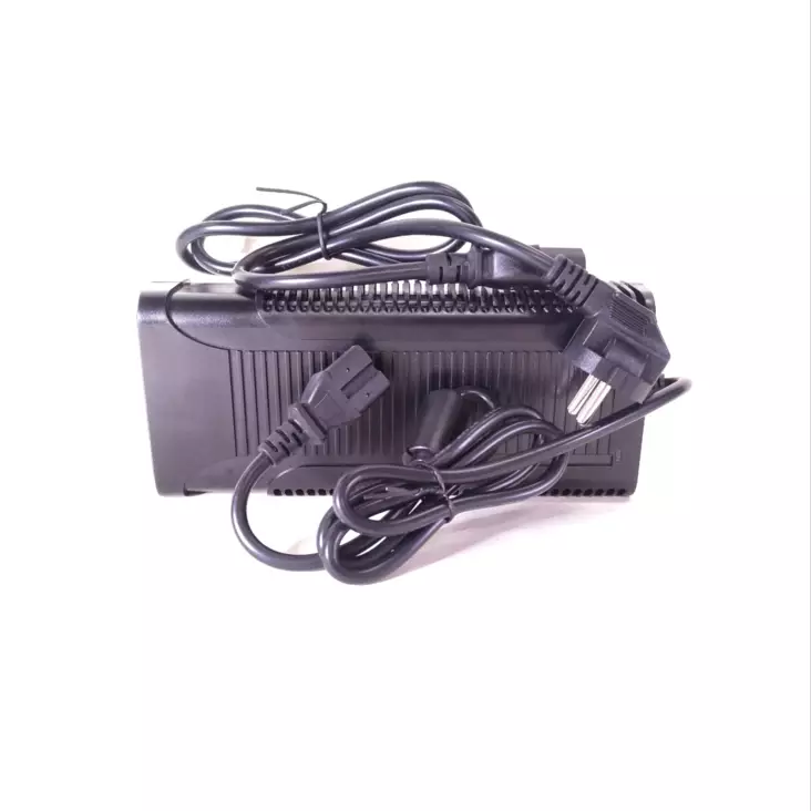 Kontio Motors Kruiser Teholaturi 5A - Kontio Kruiser ja Premium Pack lisävarus - 499-146865 - 1