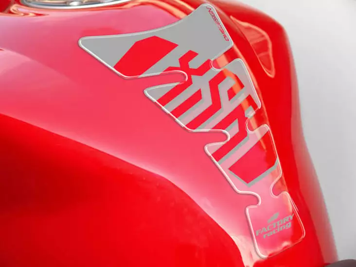 Puig Tank Pad Spirit Xsr C/Silver - Moottoripyörän tankinsuojat - D302355 - 1