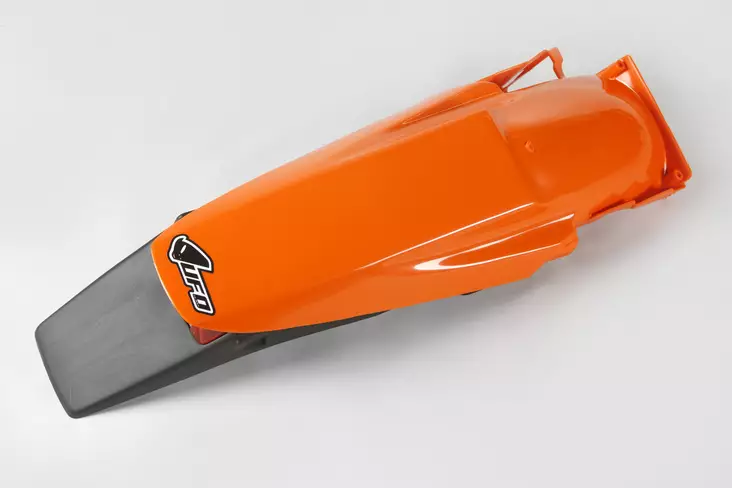 UFO Takalokasuoja Enduro takavalolla KTM125-525EXC 98-03 Oranssi 127 - Offroad lokasuojat ja jatkeet - D219155 - 1