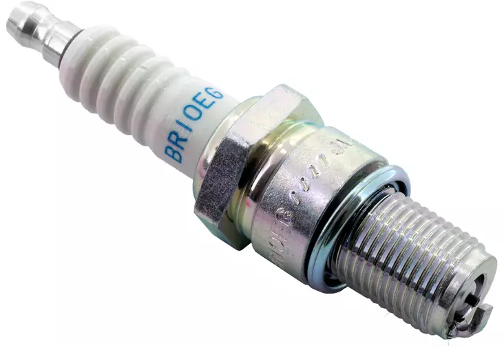 NGK sparkplug BR10EG - Ruohonleikkurin sytytystulpat - D626 - 1