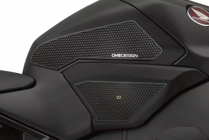 Puig Lateral Tank Pads Honda C/Black - Moottoripyörän tankinsuojat - D337456 - 1