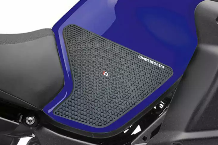 Puig Lateral Tank Pads Yamaha C/Black - Moottoripyörän tankinsuojat - D337496 - 1
