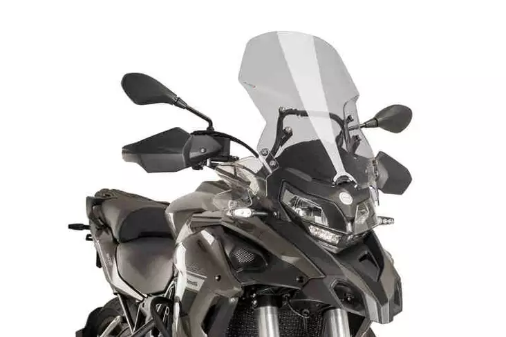 Puig Touring Screen Benelli Trk 502 16-23 C/Smoke - Moottoripyörän katteet ja tuulenohjaimet - D302626 - 1