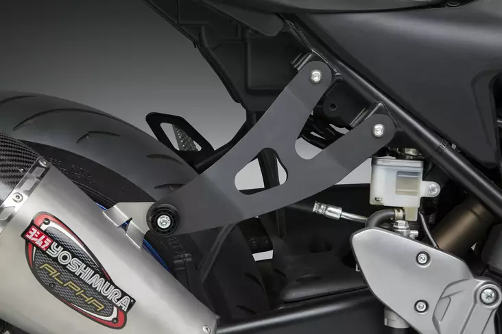 Yoshimura Suzuki Sv650 2017-20 / Sv650X 2020 Aluminum Muffler Bracket - Moottoripyörän vaimentimen kiinnikkeet - D334356 - 1