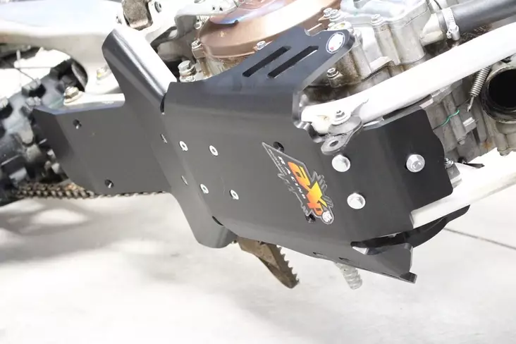 AXP Xtrem HDPE Skid Plate Black KTM 11-16/Husqvarna 14-16 2-T - Moottoripyörän pohjapanssarit - D243647 - 1