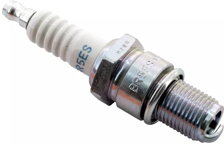 NGK sparkplug BR5ES - Ruohonleikkurin sytytystulpat - D58497 - 1
