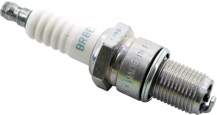 NGK sparkplug BR8ES - Ruohonleikkurin sytytystulpat - D657 - 1