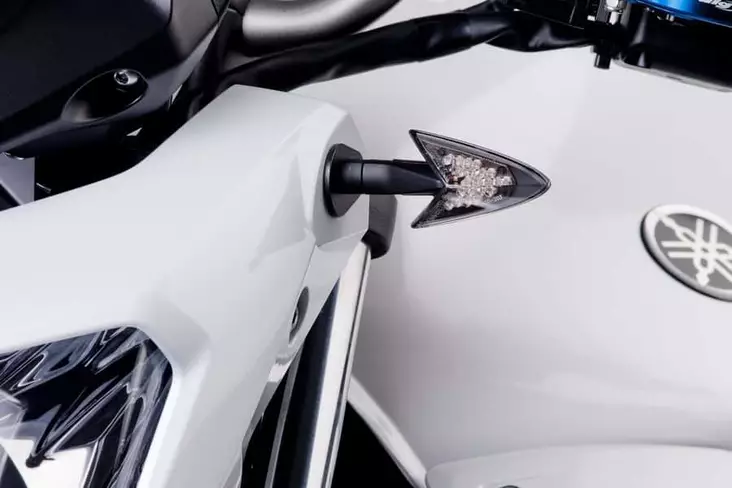 Puig Supports Footpegs Passenger Suzuki (P-49) - Moottoripyörän jalkatapit - D259047 - 1