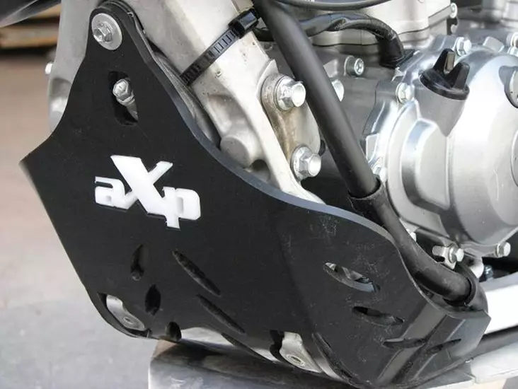 AXP Skid Plate PHD 6mm Black Yamaha YZ250F 06-09 - Moottoripyörän pohjapanssarit - D243718 - 1
