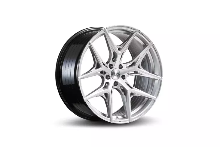 Barracuda RAZZER Hyper Silver alumiinivanne 10.5x21 - 21-tuumaiset alumiinivanteet - 499-176608 - 1