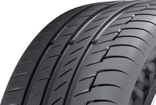 Continental ' PremiumContact 6 235/45-18 kesärengas - 18-tuumaiset kesärenkaat - 499-169348 - 1
