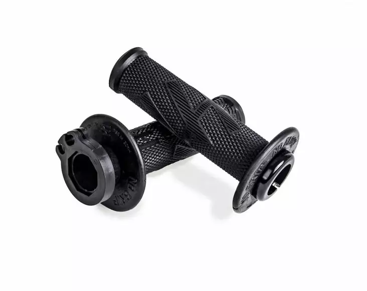 ODI EMIG PRO V2 Lock-On Grip BLACKOUT-BLACK / Black - Moottoripyörän kahvakumit - D509878 - 1