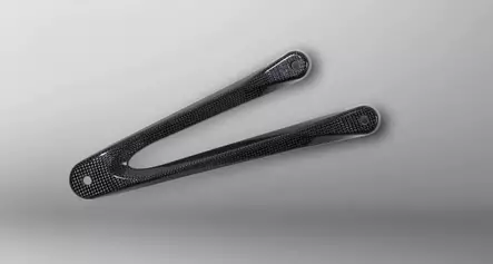 Akrapovic Muffler bracket Carbon P-MBB10R1/2 - Moottoripyörän vaimentimen kiinnikkeet - D310039 - 1