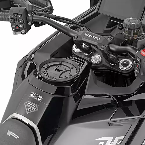 Givi Flange Zontes 703F (2025) - Kiinnityssarjat ja tavaratelineet - D535649 - 1