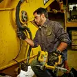 Akkurasvapuristin dcgg571m1, 18v / 4,0ah, dewalt - Massa- ja rasvapuristimet - 503-DCGG571M1DW - 2